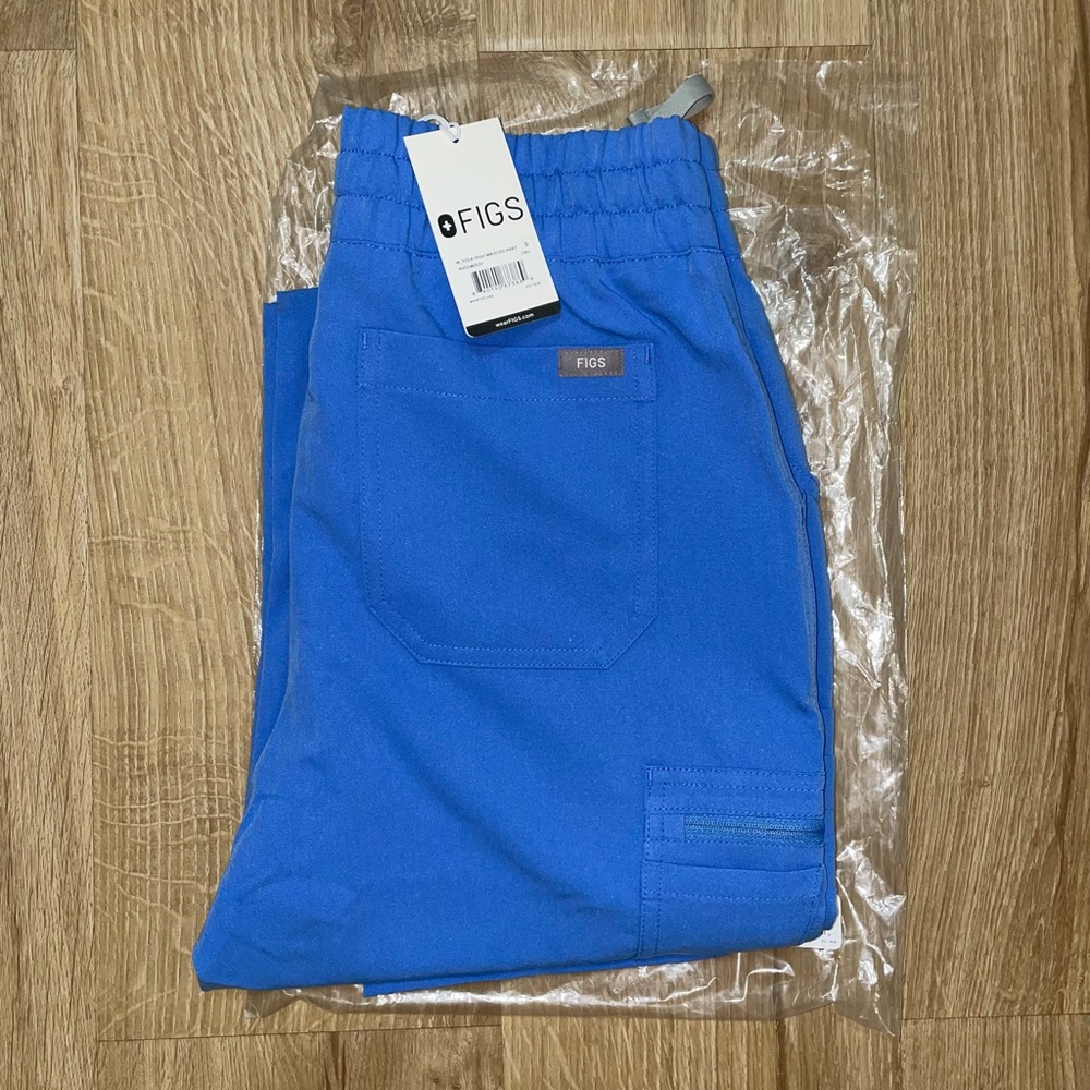FIGS High Waisted Yola Skinny Scrub Pants
